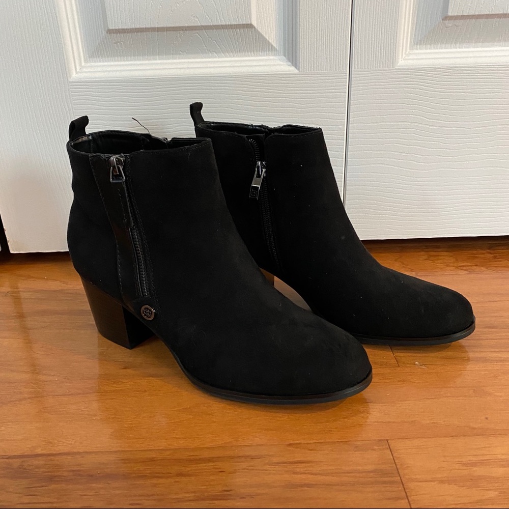 ✨Black High Heeled Boots✨